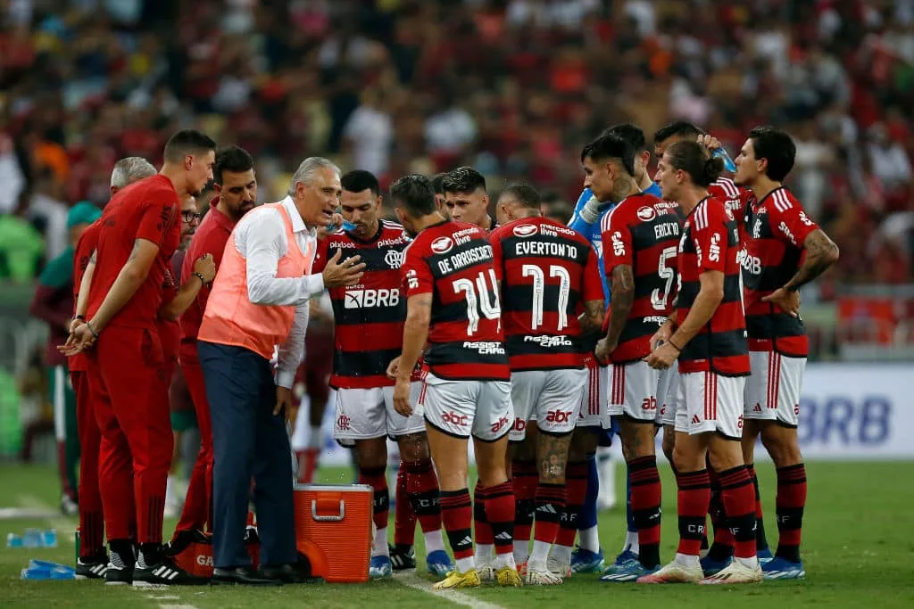 Saiba qual o salário mais caro do elenco do Flamengo hoje
