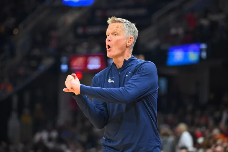 Técnico dos Warriors, Steve Kerr diz que deixará seleção dos Estados Unidos após as Olimpíadas