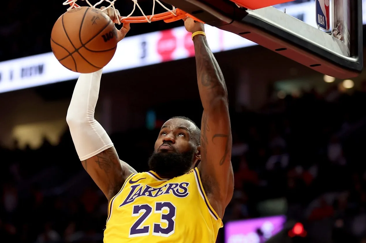 Lakers, Celtics e mais: confira os jogos da NBA hoje (19/11)