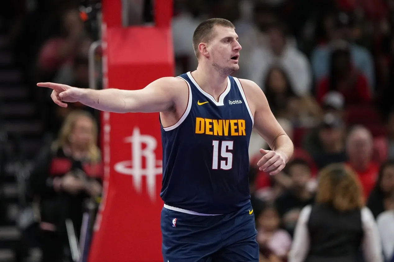 Celtics, Nuggets e mais: confira os jogos da NBA hoje (26/11)