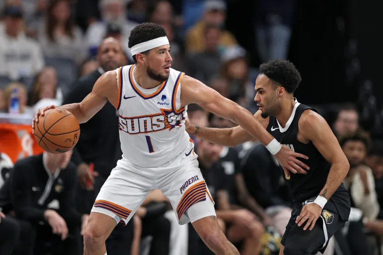 Sem Durant e com time alternativo, Phoenix Suns  supera o Memphis Grizzlies pela NBA