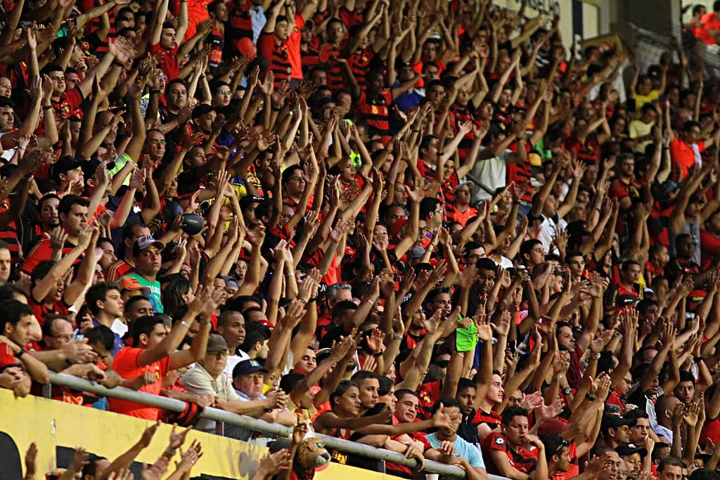 Sport se manifesta após agressões sofridas por Vagner Love