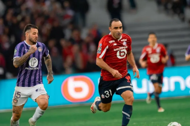 Ismaily se destaca na Ligue 1 e entra para seleção da rodada de jornal