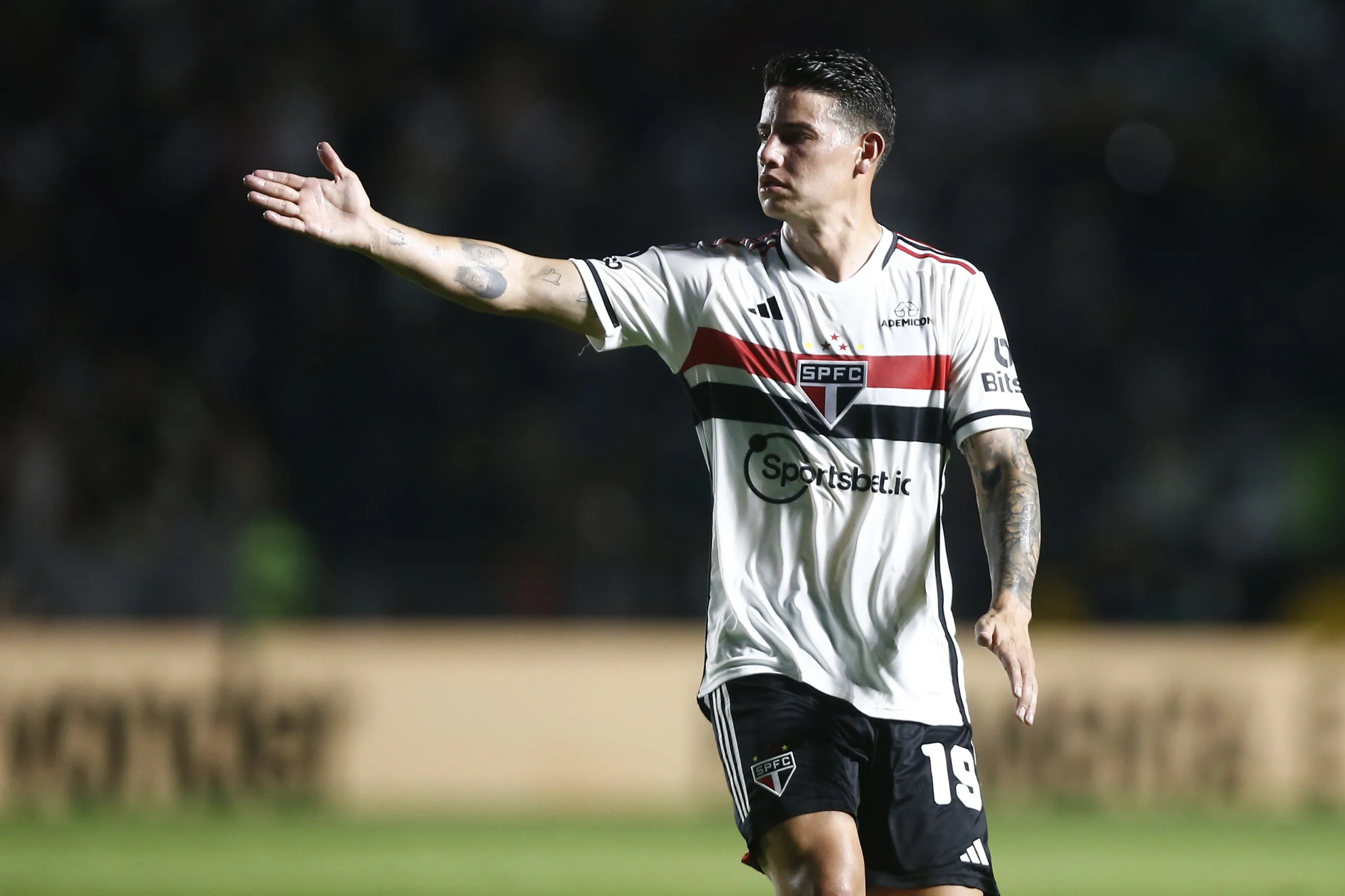 Souza diz que James Rodríguez não vai render no São Paulo