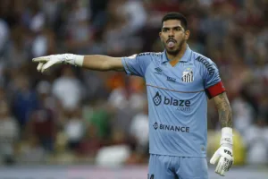 Santos emplaca três partidas sem levar gol no Brasileirão Série A