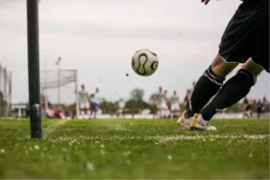 Brasileirão Série A e ligas internacionais: confira os jogos de hoje (28/11)
