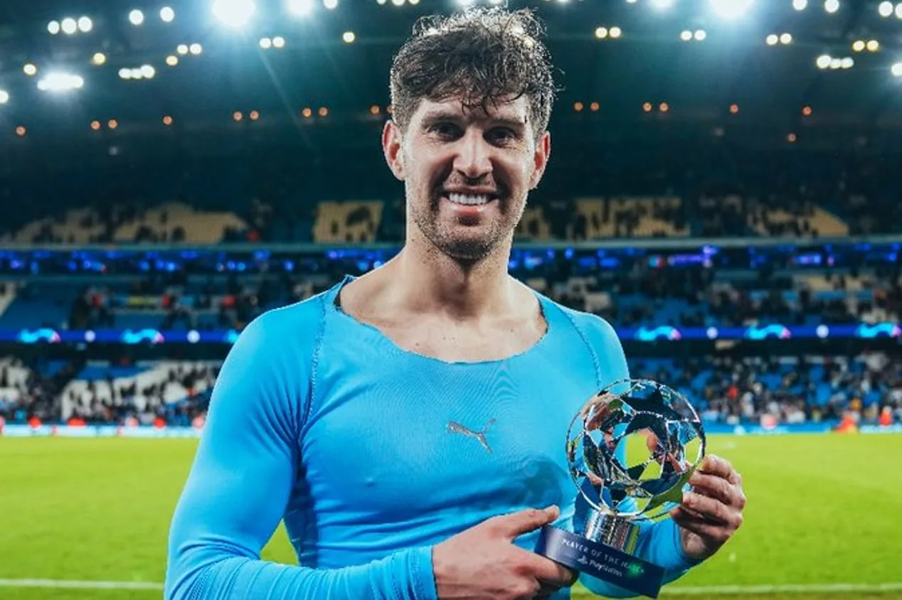 Zagueiro sofre lesão e desfalca Manchester City para o Mundial