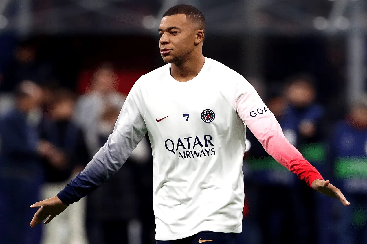 Jornal francês vê Mbappé, do PSG, à frente de Messi, Neymar e Cristiano Ronaldo