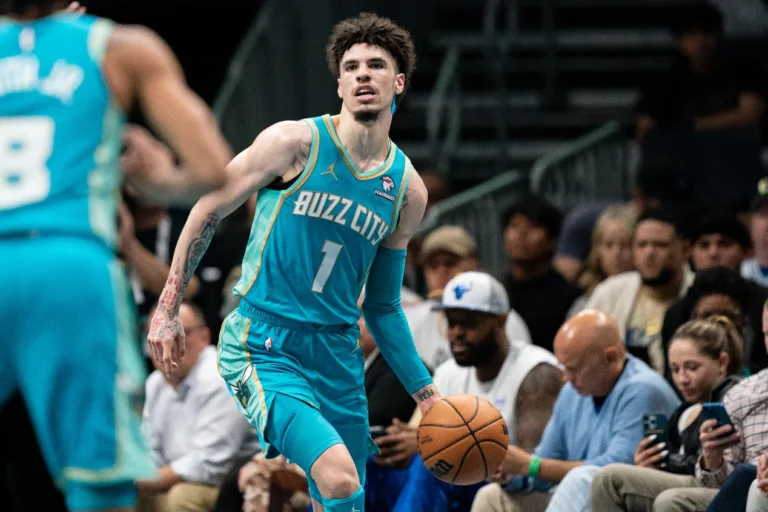 NBA: LaMelo Ball dá assistência absurda em Hornets x Celtics; veja