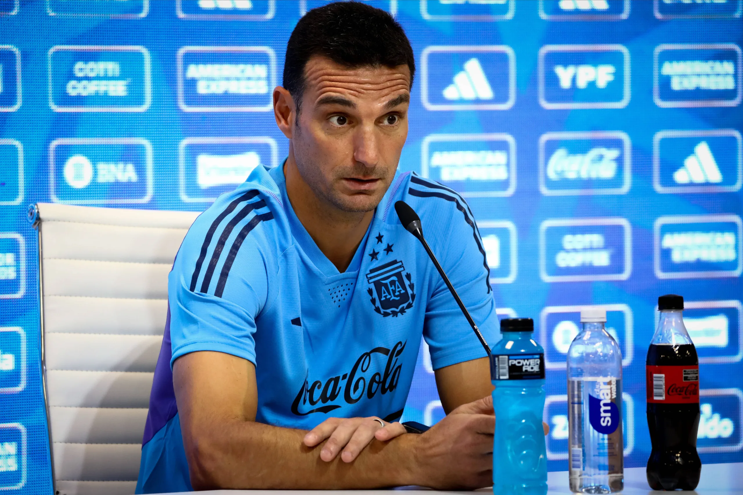 Declaração de Scaloni após Brasil x Argentina chama atenção: “É difícil continuar”