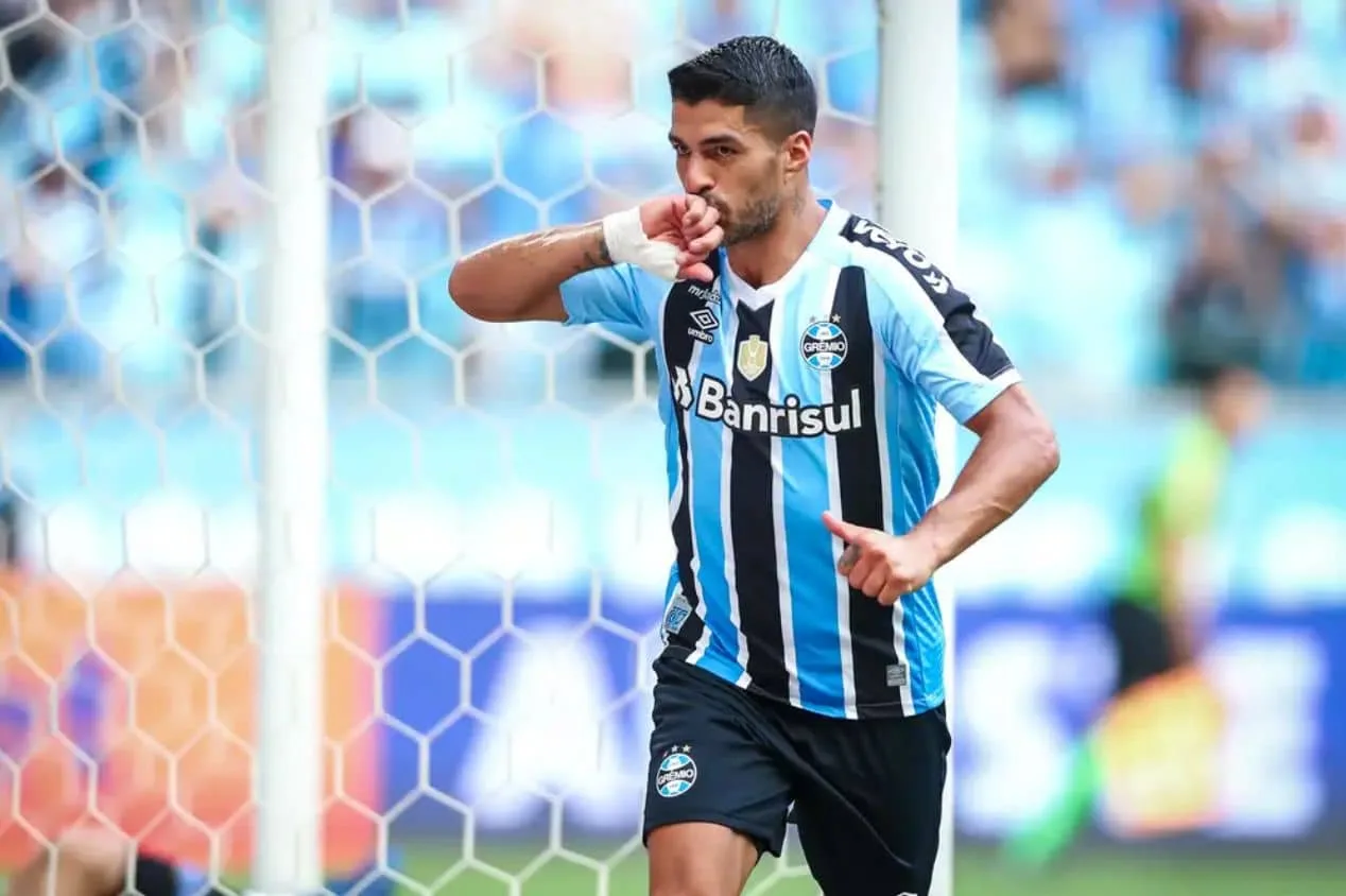 Despedida? Suárez faz discurso no Grêmio e indica futuro