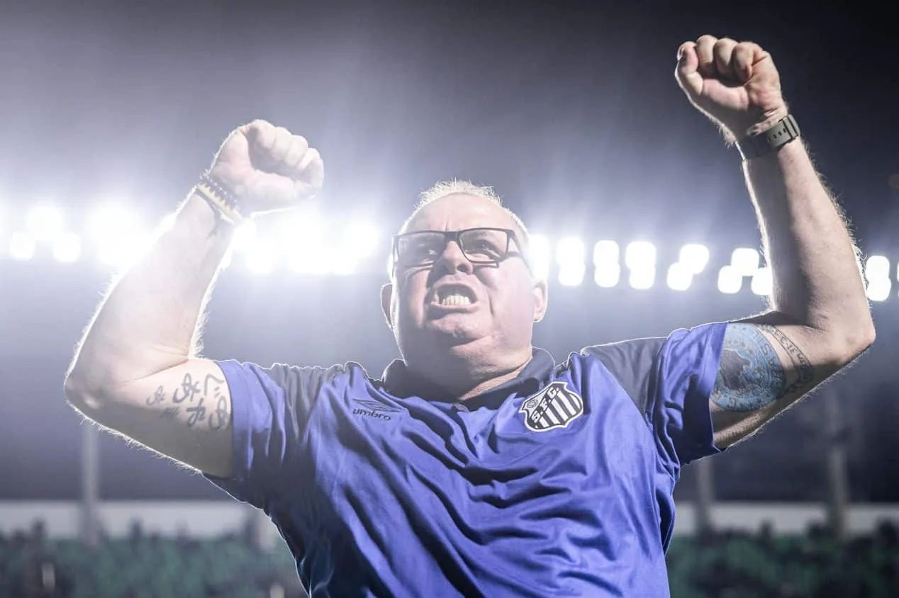 Santos dá a volta por cima após goleada histórica no Brasileirão