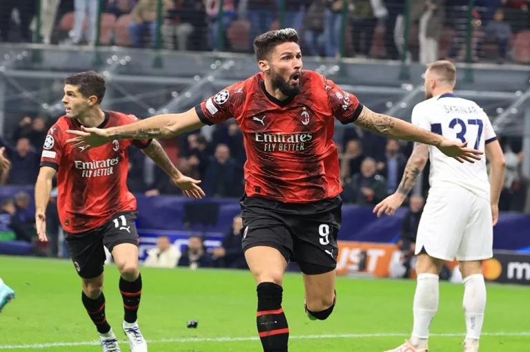 Milan demonstra interesse em renovação com Giroud