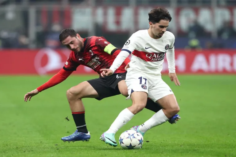Champions League: Milan faz gol de bicicleta e vence PSG