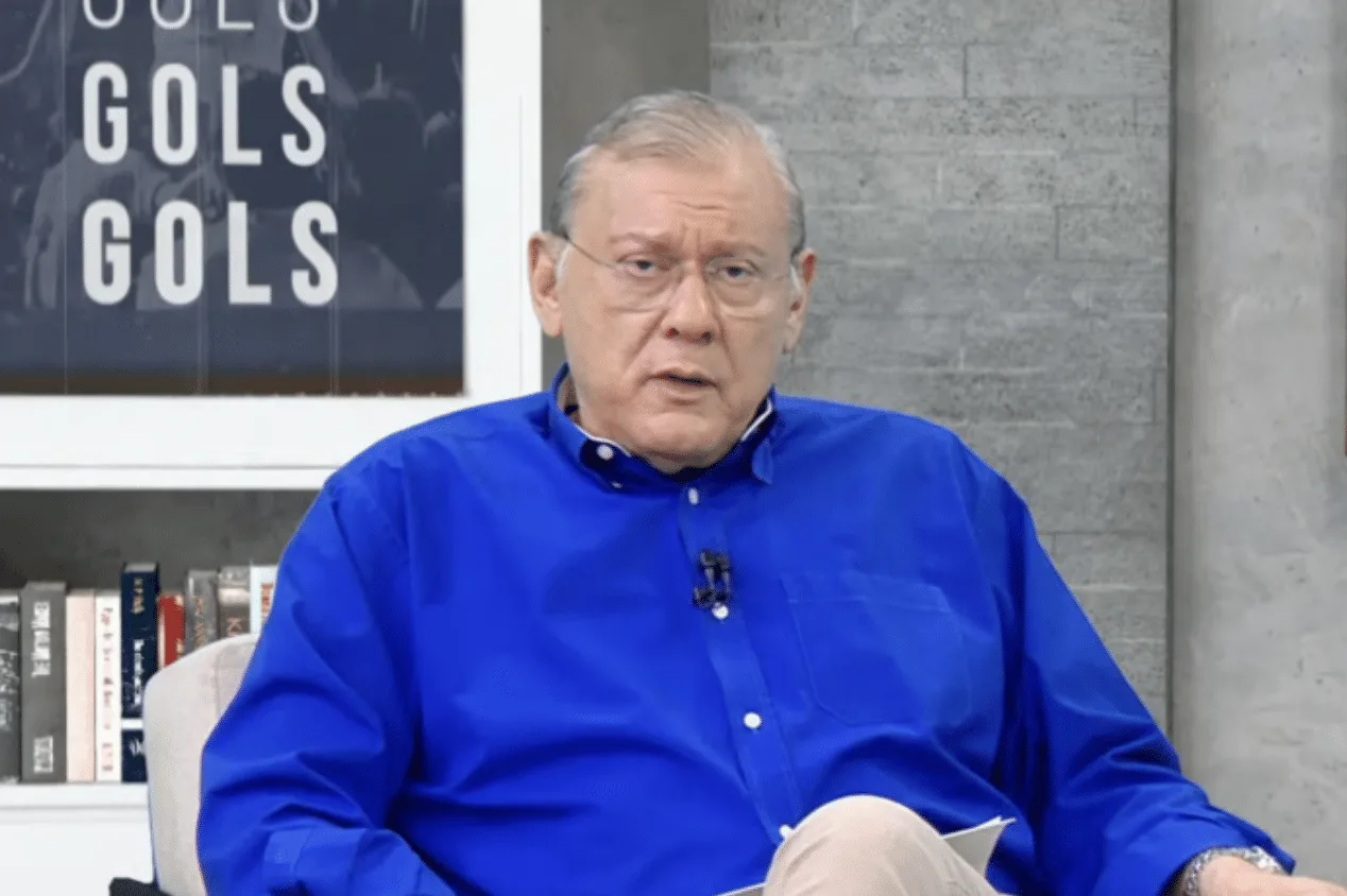 Milton Neves decreta campeão do Brasileirão e alfineta pontos corridos