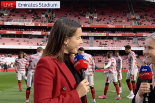 Imagem de publicação de Natalie Gedra, repórter da Sky Sports que revelou ter o Corinthians como time do coração