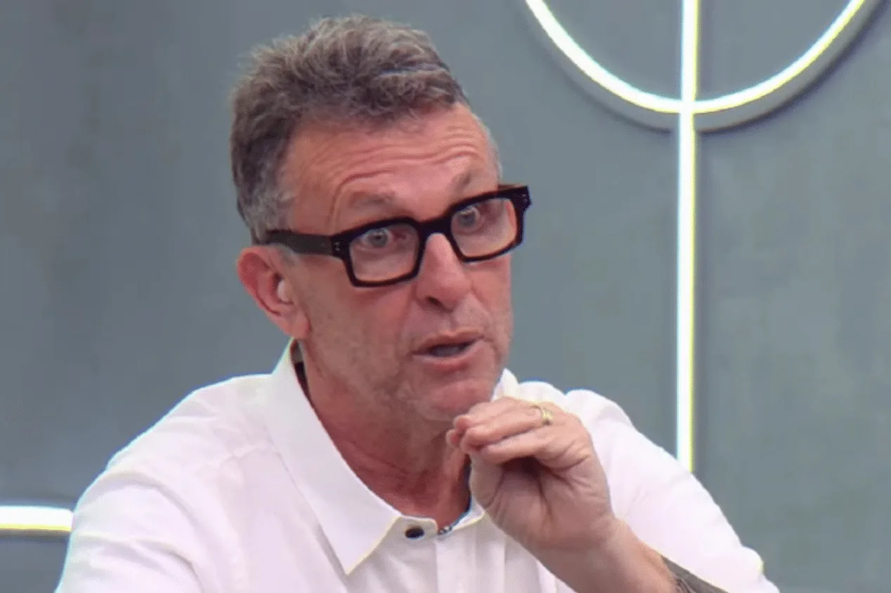 Neto aponta melhor time de futebol na atualidade: “Monstruoso”