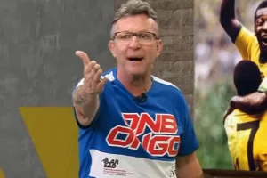 Neto brinca sobre transmitir o Corinthians no Brasileirão Série B: “Tem que dobrar o salário”