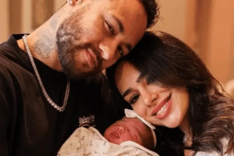 Criminosos invadem casa de namorada de Neymar e buscam por sua filha