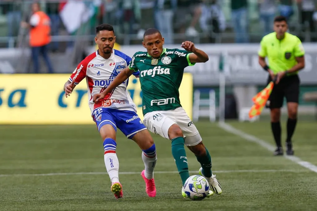 Fortaleza x Palmeiras: Abel Ferreira tem reencontro com Vojvoda em retrospecto equilibrado