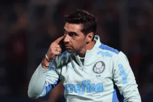Palmeiras hoje tem três reforços para o jogo contra o Flamengo; veja nomes