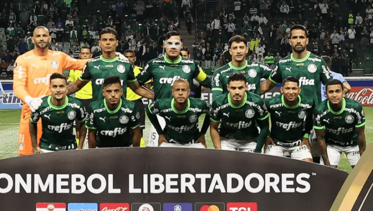 Palmeiras surpreende e negocia primeira saída para 2024