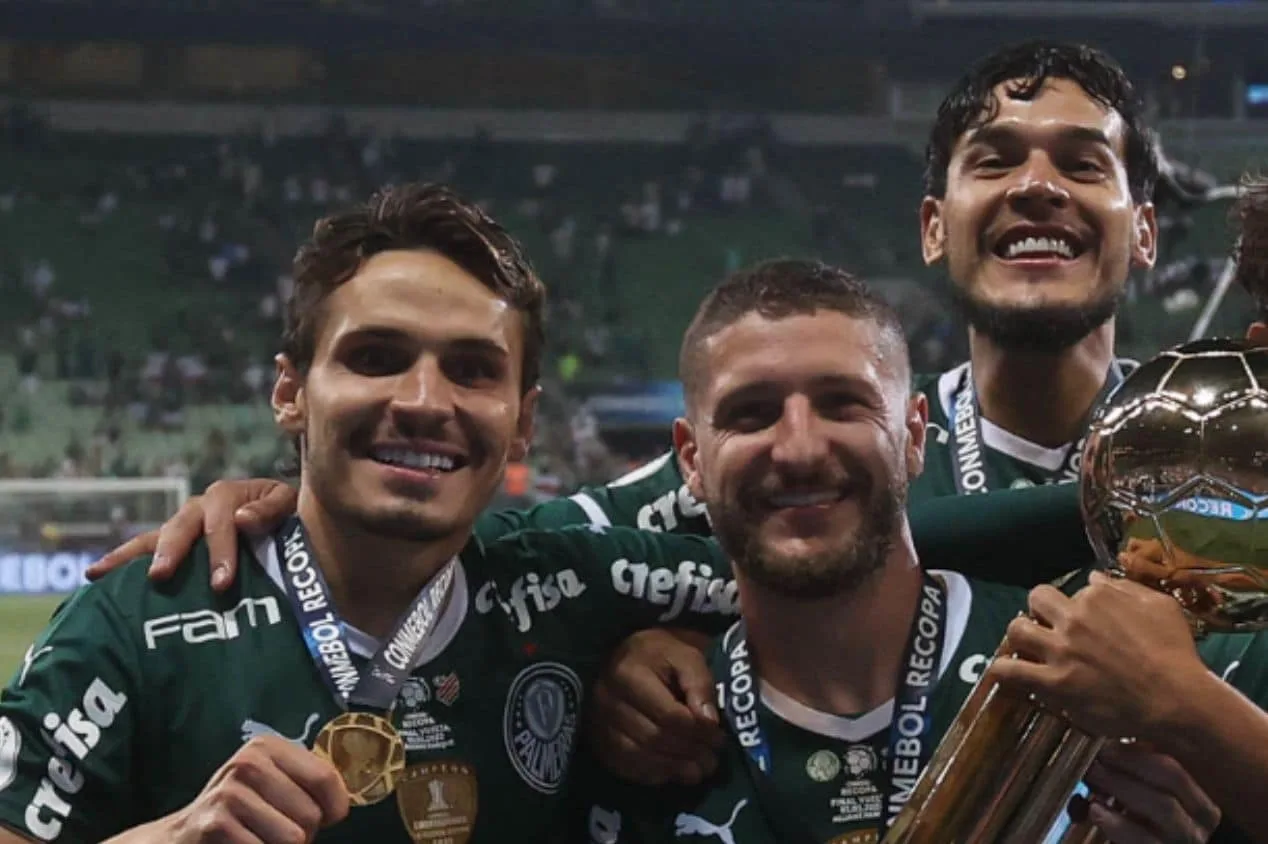 Empresário projeta movimentação e Palmeiras pode ter saída de peso no elenco