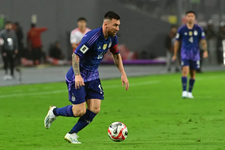 Palpite Argentina x Uruguai – Eliminatórias da Copa 2026 – 16/11/2023