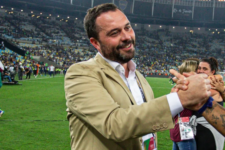 Presidente do Fluminense dispara: “Quero pegar o Manchester City na final do Mundial”