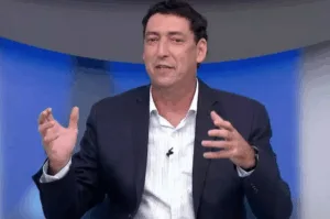 PVC não pipoca e banca placar de Flamengo x Palmeiras hoje