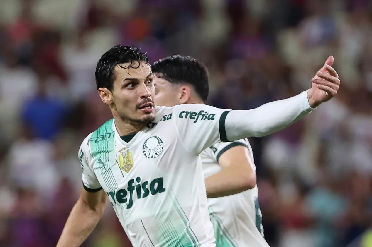 Por que o Palmeiras lidera o Brasileirão mesmo com o Flamengo tendo os mesmos pontos?