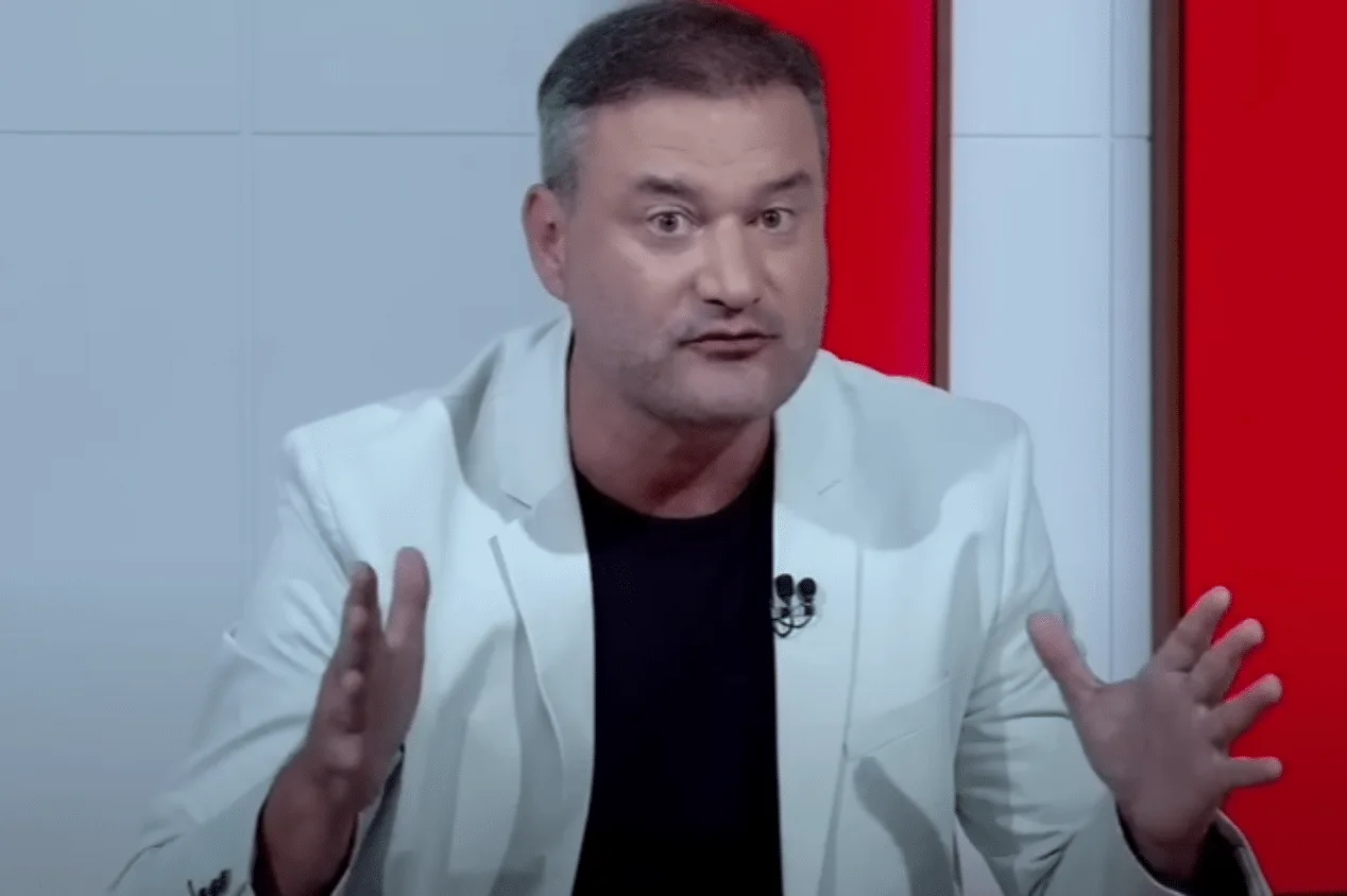 Rodrigo Bueno ‘ignora’ rodadas finais e crava campeão do Brasileirão: “É a tendência”