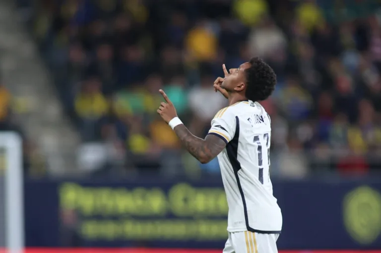 LaLiga: Real Madrid volta à liderança; Rodrygo quebra jejum com golaço