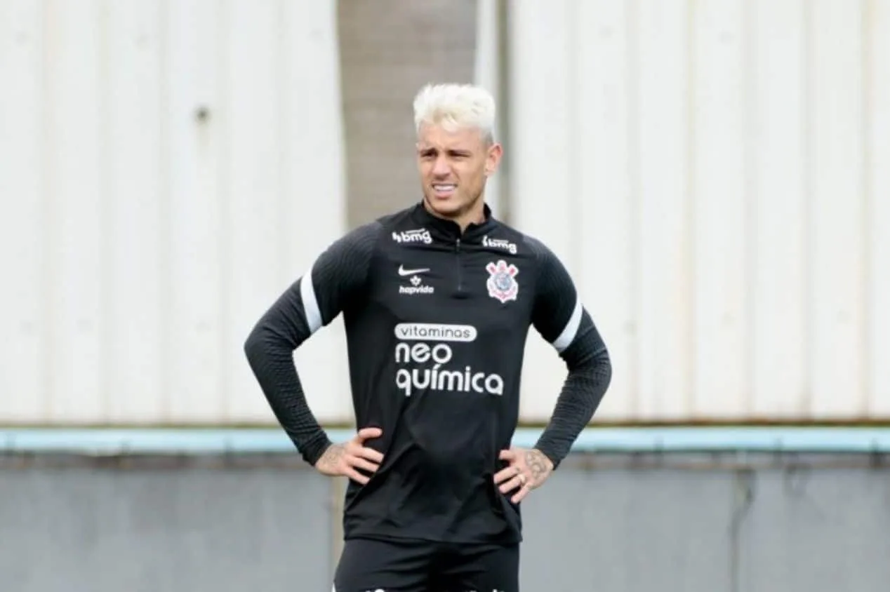 Saudades do ex? Veja o desempenho do Corinthians no Brasileirão sem Róger Guedes