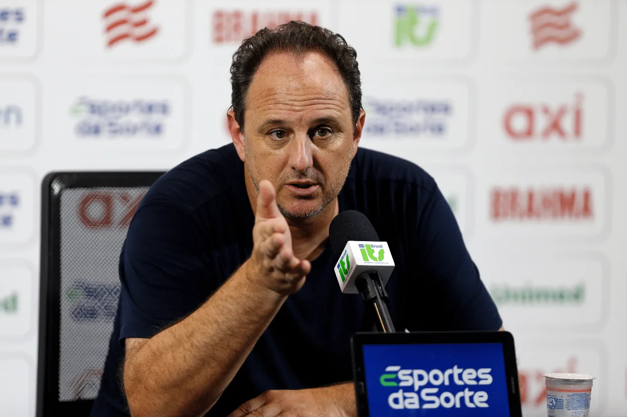 Rogério Ceni reage após cobranças por desempenho do Bahia: “Passa dos limites”