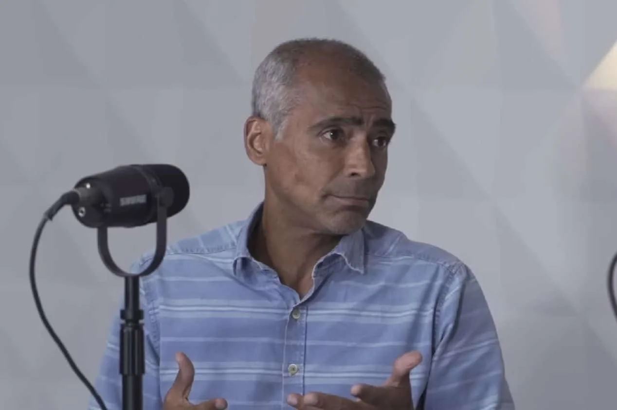 Romário não fica em cima do muro e aponta campeão do Brasileirão: “Acredito”