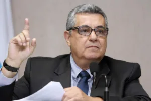 CBF quer reduzir Estaduais e presidente da FERJ reage: “Genocídio ao futebol”