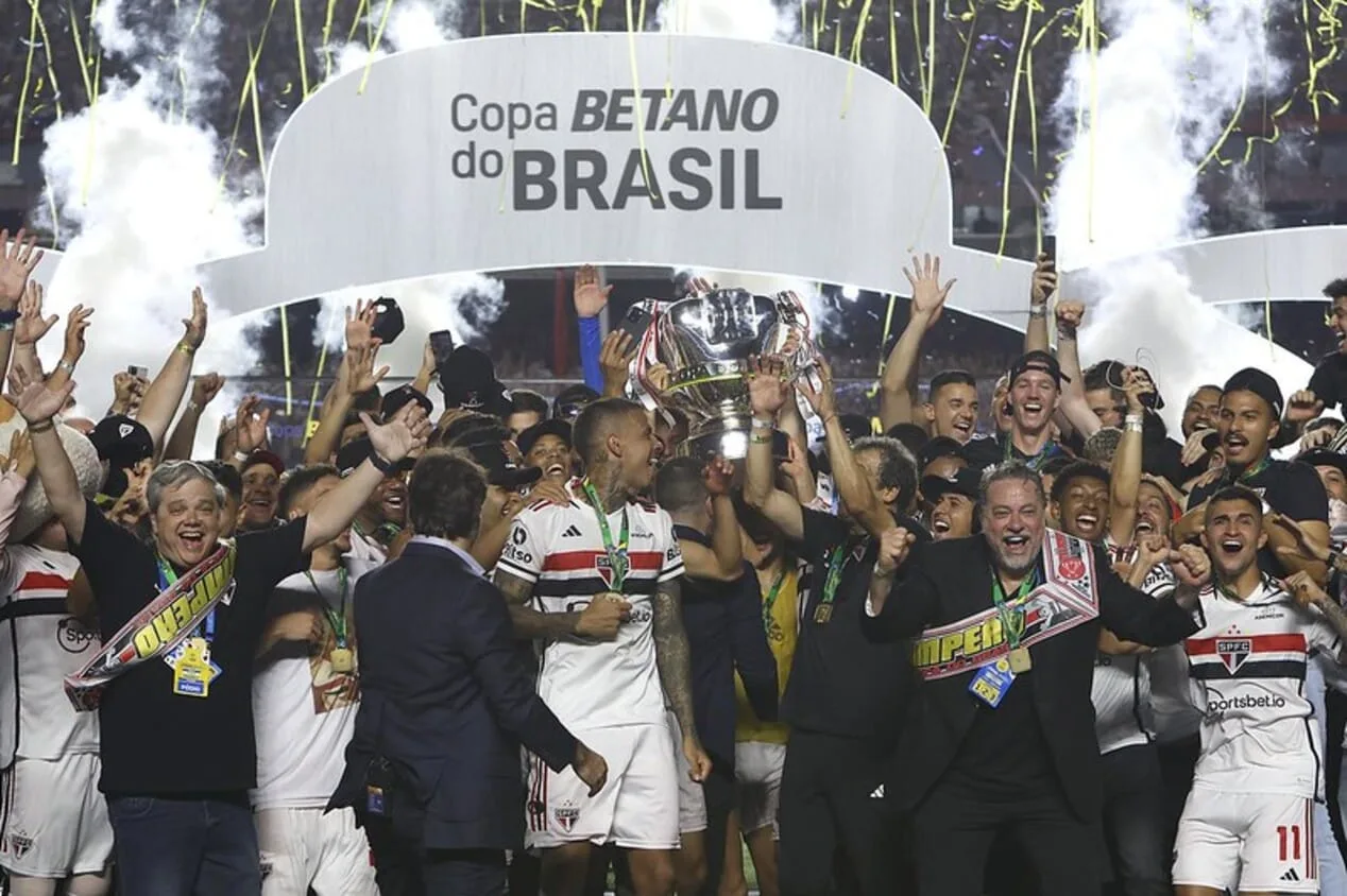 São Paulo segue invicto no Morumbi após título da Copa do Brasil 