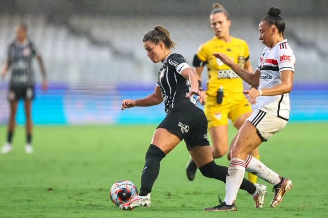 São Paulo vence Corinthians e decisão do Paulistão Feminino agora será na Neo Química Arena