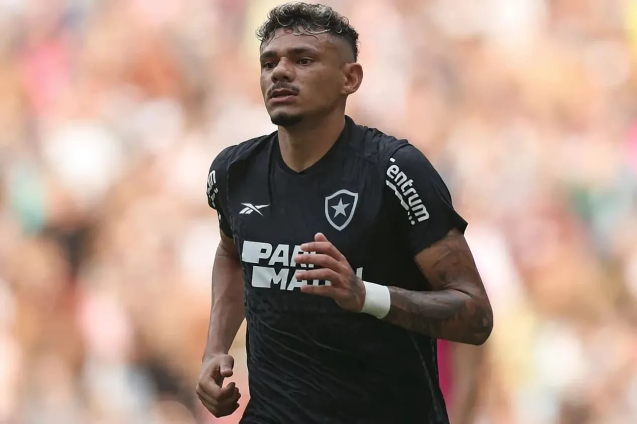 Problema pessoal de Tiquinho pode explicar queda do Botafogo