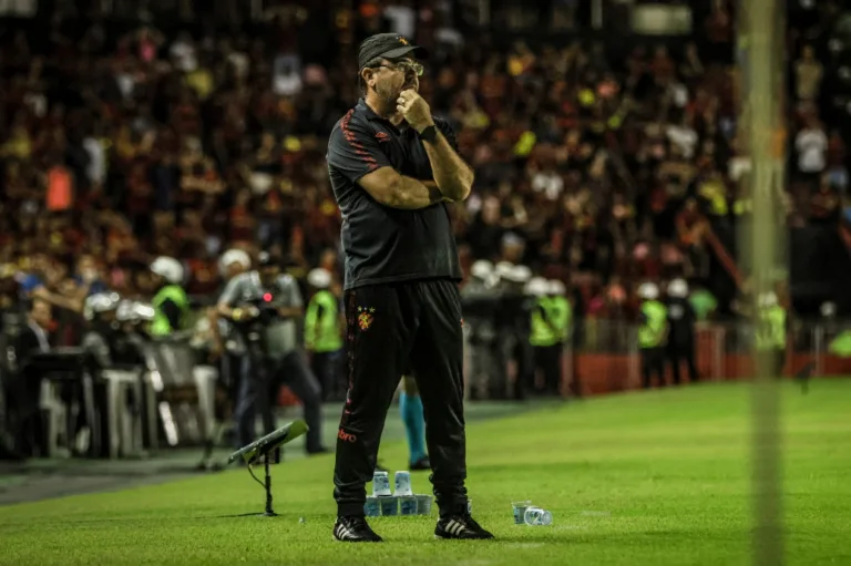 Sport: Enderson coloca acesso à Série A como ‘título’ no Brasileirão Série B