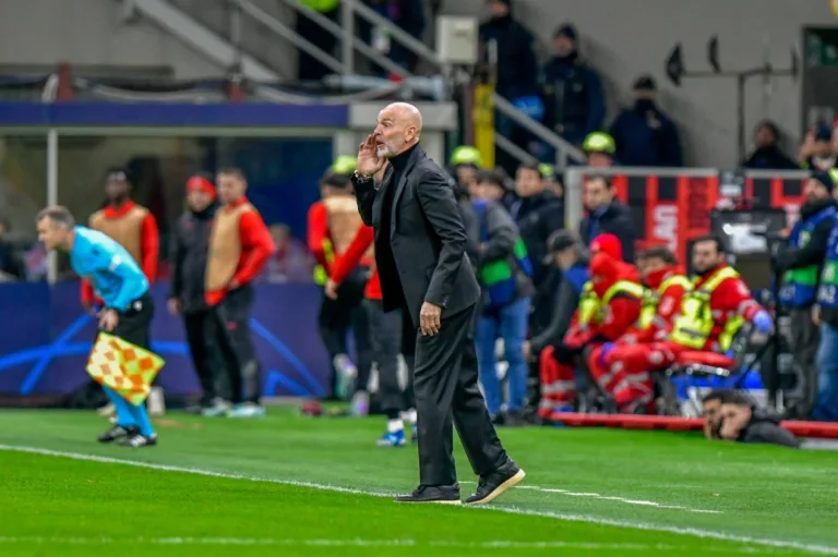 Mídia esportiva europeia está “fritando” Stefano Pioli, do Milan; saiba mais
