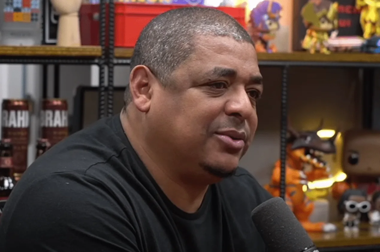 Vampeta deixa recado após versão de Marcelinho Carioca sobre sequestro: “Tá tão bonzinho“