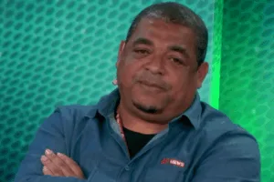 Vampeta alerta time sobre rebaixamento no Brasileirão Série A: “Situação feia”