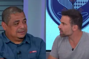 Vampeta banca campeão do Brasileirão e revolta Pilhado após palpite: “Cala a boca”