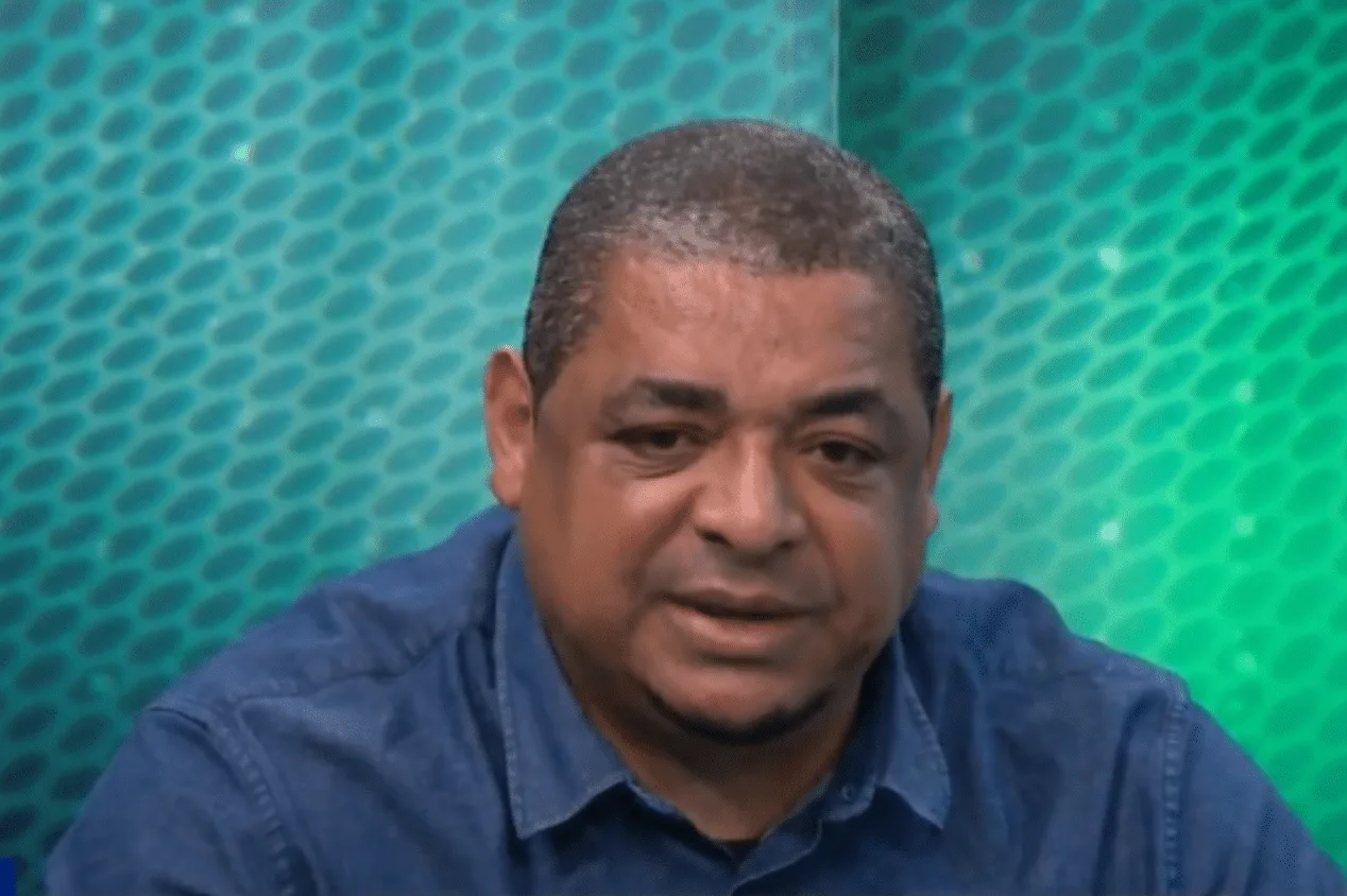 Vampeta vê time mais distante do título no Brasileirão: “Perdeu a chance”