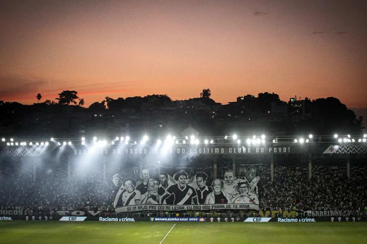 Vasco apresenta documentos e plano de ação para liberar São Januário