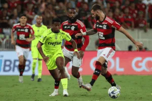 Veja como foi a atuação de Endrick em jogo do Palmeiras contra o Flamengo