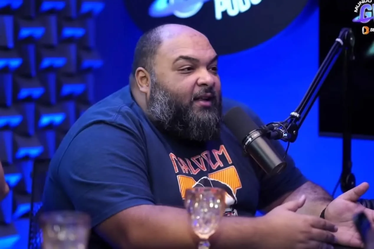 Charla Podcast revela ex-jogador que cobrou cachê para dar entrevista