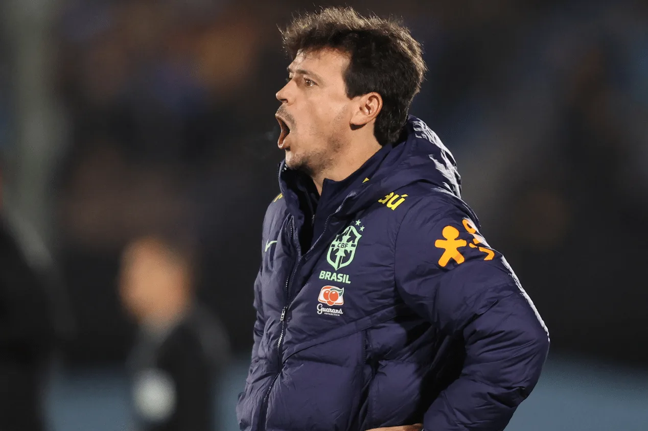 Wanderley surpreende e pede nome na convocação de Fernando Diniz